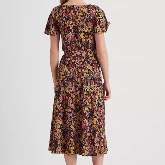 Lauren Ralph Lauren NWT Floral Crepe Flutter-Sleeve Dress - Picture 2 of 5